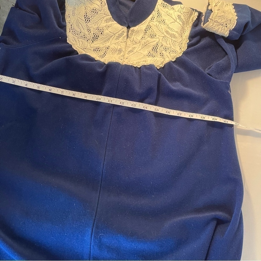 vintage velvet fleece robe nightgown grandma core grandmacore lace Bridgerton - Picture 10 of 12